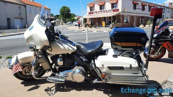 Harley Davidson ROAD KING 1690 POLICE - GARANTIE 6 MOIS