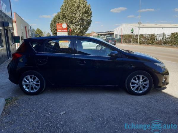 Toyota Auris 1.4 D4-D 90 CH DYNAMIC - GARANTIE 6 MOIS