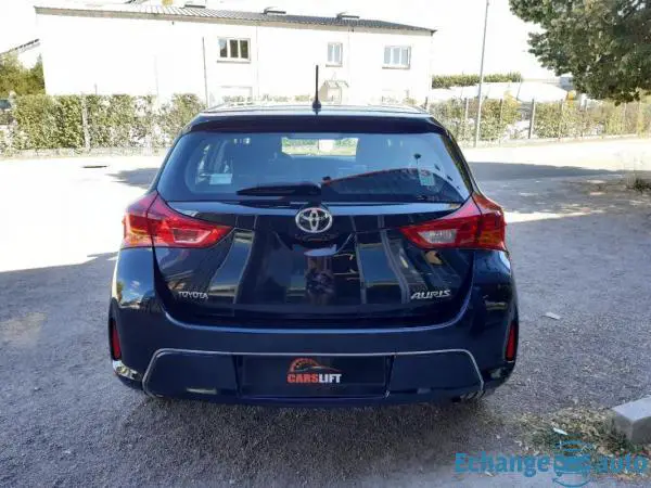 Toyota Auris 1.4 D4-D 90 CH DYNAMIC - GARANTIE 6 MOIS