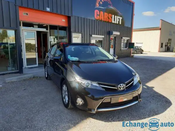 Toyota Auris 1.4 D4-D 90 CH DYNAMIC - GARANTIE 6 MOIS