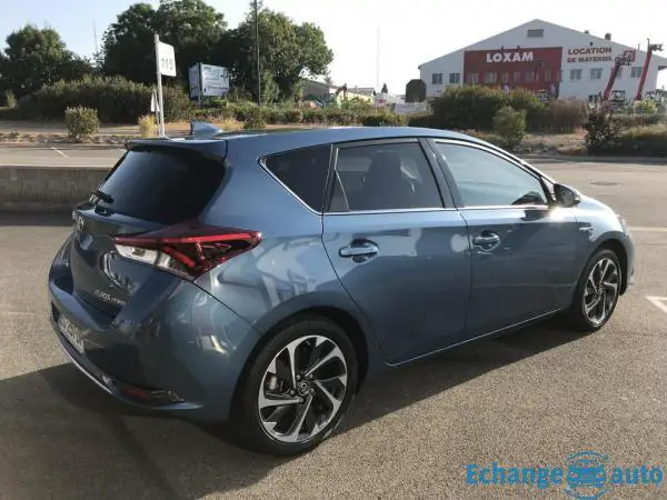 Toyota Auris HSD 136H DESIGN TOIT PANO NAV TSS