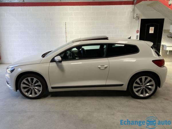 Volkswagen Scirocco 2.0 TDI 140 SPORTLINE