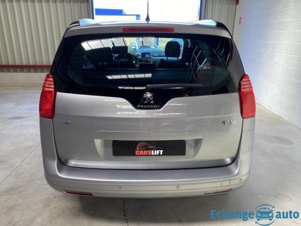 Peugeot 5008 1.6 HDI 120 ALLURE