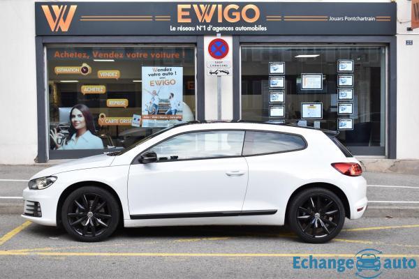 Volkswagen Scirocco II (2) 2.0 TSI 180 BLUEMOTION TECHNOLOGY BLACK SESSION DSG6