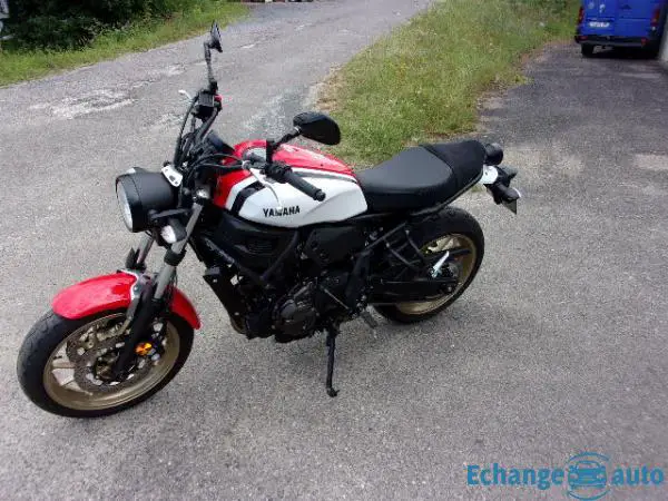 Yamaha XSR 700 pour 108 € par mois*