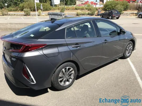 Toyota Prius Rechargeable IV 122H SOLAR