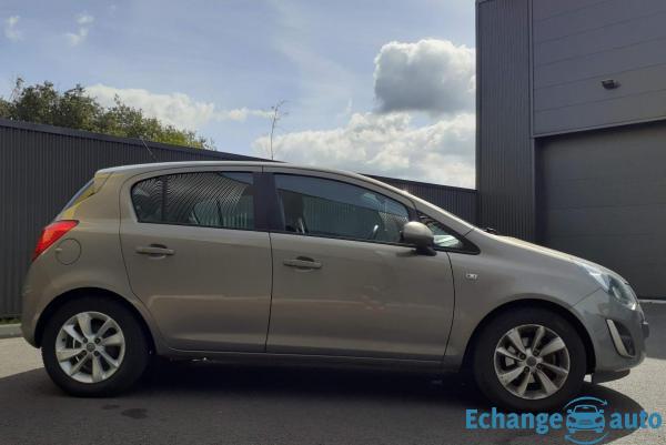 Opel Corsa SELECT 1.2 i 85 ch - GARANTIE 6 MOIS