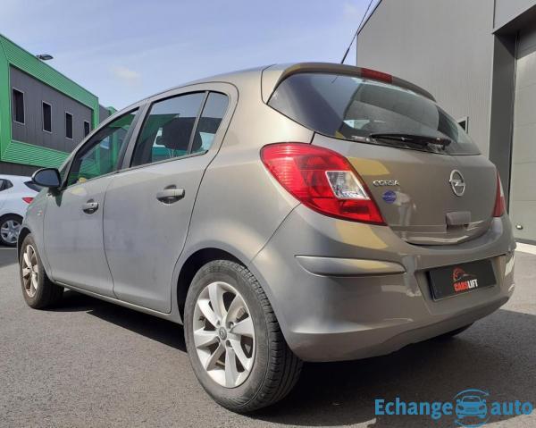 Opel Corsa SELECT 1.2 i 85 ch - GARANTIE 6 MOIS