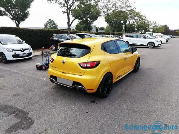 Renault Clio 1.6i Turbo 220 Energy EDC RS Trophy (5p.)