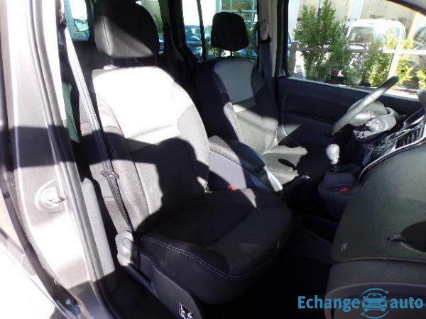 Renault Kangoo Blue dCi 115 Intens