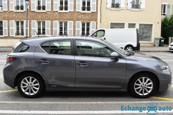 Lexus CT 200h 136 Sensation