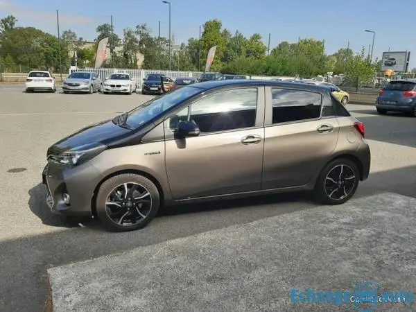 Toyota Yaris 1.5 VVTI HYBRID COLLECTION - GARANTIE 6 MOIS