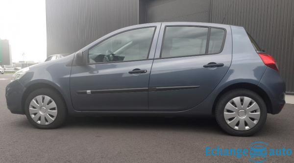 Renault Clio III PHASE 2 1.2 i 75 CH - GARANTIE 6 MOIS