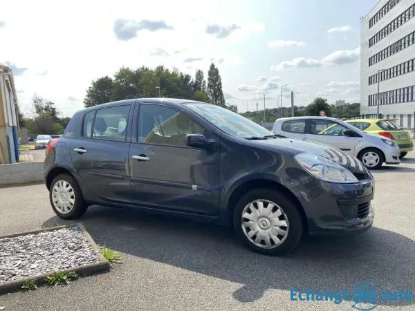 Renault Clio Quickshift 1.2l 16v 80ch BVA