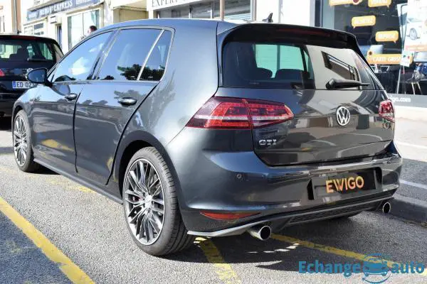 Volkswagen Golf 2.0 TSI 230 BLUEMOTION TECHNOLOGY GTI PERFORMANCE 5P