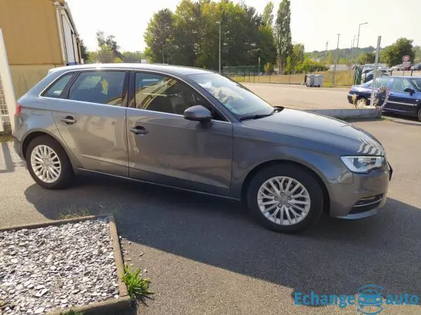 Audi A3 sportback AMBITION LUXE 1.6L 105ch