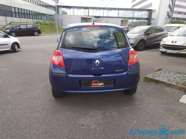 Renault Clio 1.2 75 CH Authentique 74120 Km - Garantie