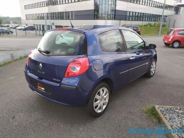 Renault Clio 1.2 75 CH Authentique 74120 Km - Garantie