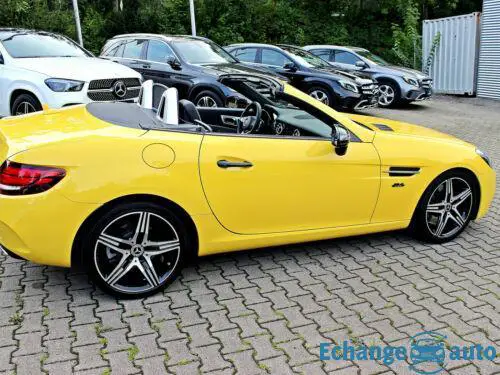 Mercedes-Benz SLC 300 AMG Final Edition