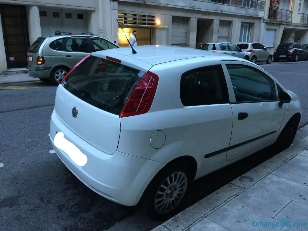 FIAT Punto Grande Punto (199)