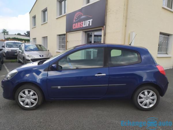 Renault Clio 1.2 75 CH Authentique 74120 Km - Garantie