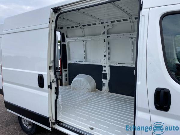 Peugeot Boxer (2) BLUEHDI 130 PREMIUM PA 335 L2H2