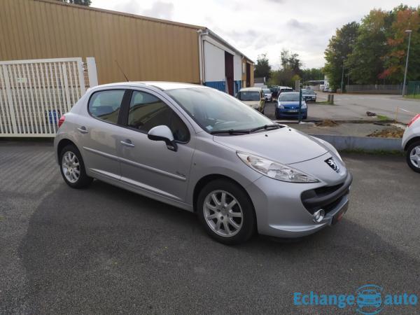 Peugeot 207 1.4l 75ch URBAN MOVE