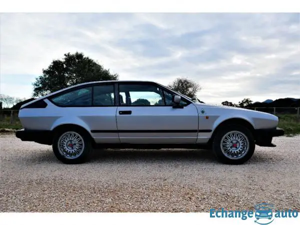 Alfa Romeo GTV 2.0 Exel etat +4jantes origine