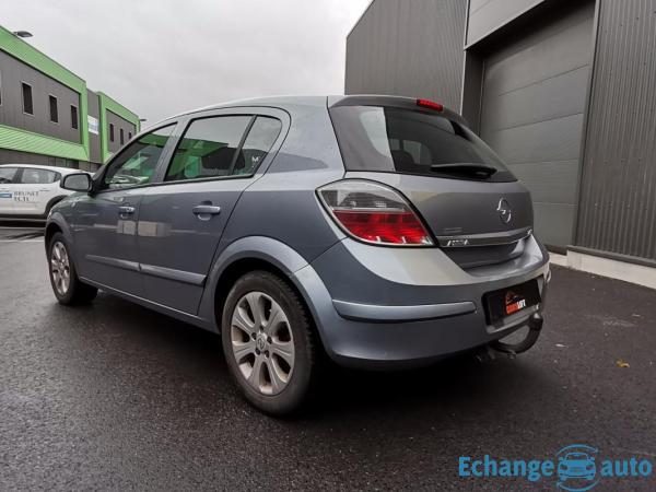 Opel Astra 1.7CDTI 100CH GARANTIE 6 MOIS