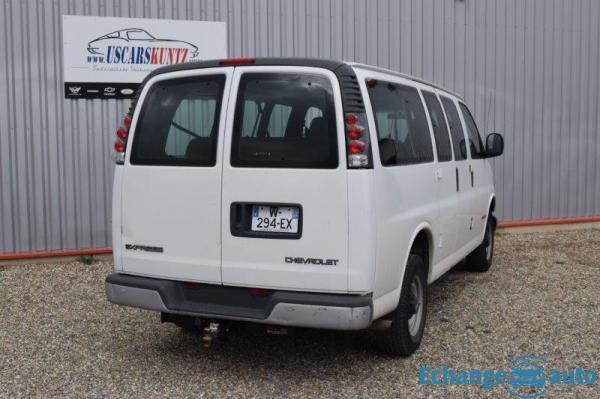 Chevrolet Express 2500