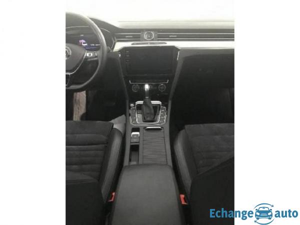 Volkswagen Passat 2.0 TDI 150 DSG7 SPORT