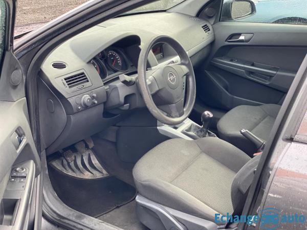 Citroën C3 1.6 i 16V 6CV 110CH - En très bon état