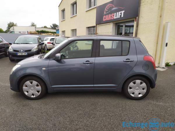 Suzuki Swift 1.3l VVT 90ch GL