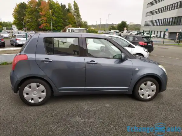 Suzuki Swift 1.3l VVT 90ch GL