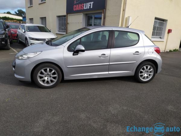 Peugeot 207 1.4l 75ch URBAN MOVE