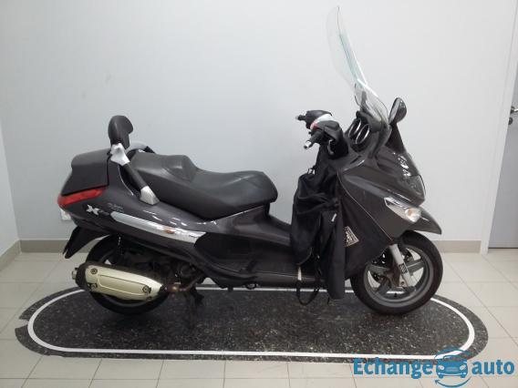 Piaggio X9