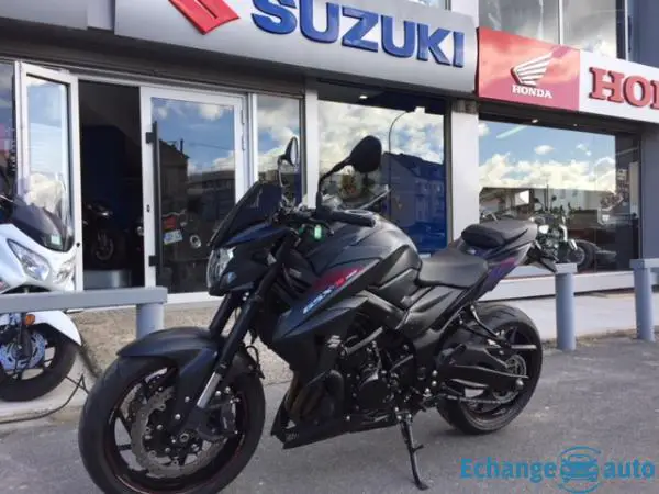 Suzuki GSX