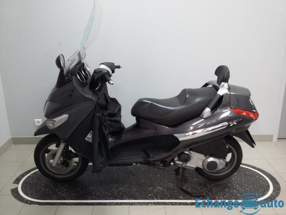 Piaggio X9