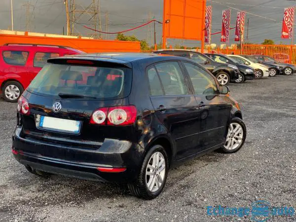 Volkswagen Golf VI Plus 1.6 TDI 16V BlueMotion 5CV 105CH - En excellent état