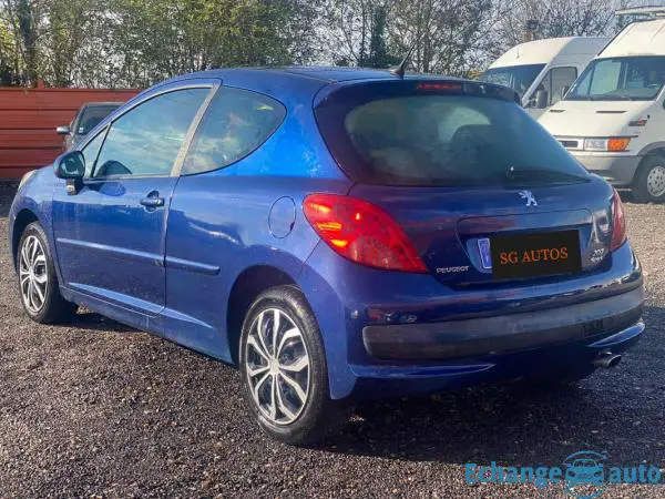 Peugeot 207 1.6 HDi 5CV 90CH - Très propre avec 2clés