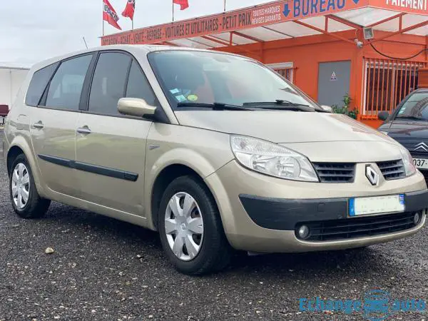 Renault Grand Scénic II 2.0 i 136cv Boîte auto - Entretien avec facture à l'appui