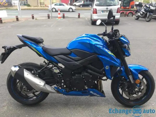 Suzuki GSX