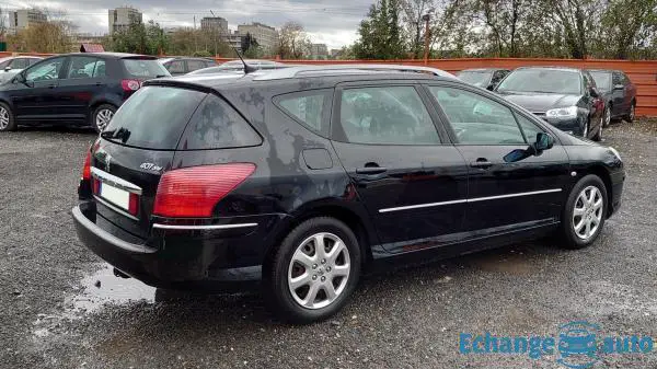 Peugeot 407 SW Space Wagon 2.0 HDi Break 16V 8CV 136CH - En très bon état