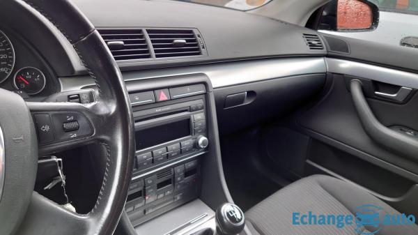 Audi A4 Avant Serie 2 Phase (8ED) 2.0 TDi 16V 8CV 140CH - Très bien entretenu