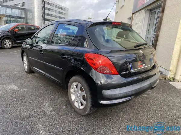 Peugeot 207 Urban Move 1.4l 75ch