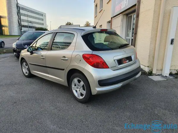 Peugeot 207 Urban Move 1.4l 75ch 108000km