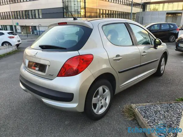 Peugeot 207 Urban Move 1.4l 75ch 108000km