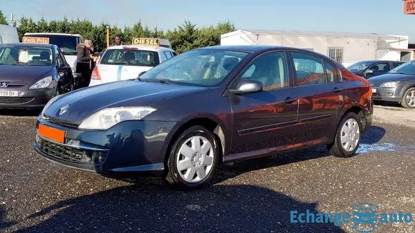 Renault Laguna III Berline 1.5 dCi 6CV 110CH En bon état