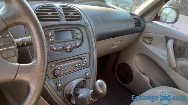 Citroën Xsara Picasso 1.8 i 16V 7CV 117CH Mécaniquement en bon état