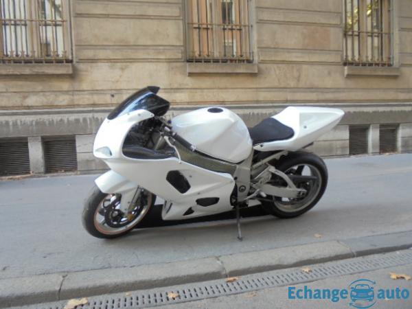 Suzuki Gsxr 750 racing suzuki blanc 0750 337